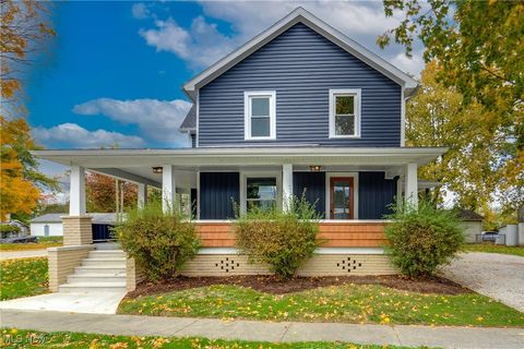 Homes For Sale - 206 E Main Street<br/> Dalton, OH 44618