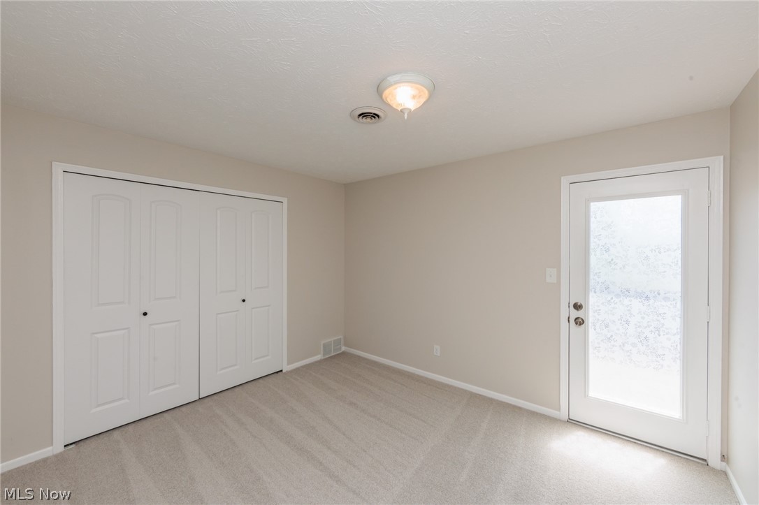 Greenwich Vill Condo - Residential