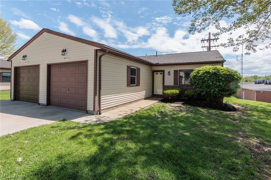 Photo of 126 Royal Crest Drive #E, Seville, OH 44273 (MLS # 5207904)