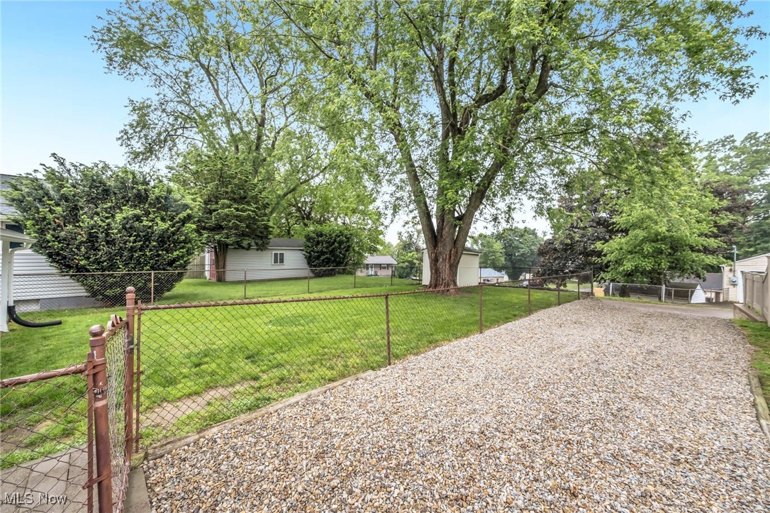 180 Glenn Street, Barberton, Ohio image 26