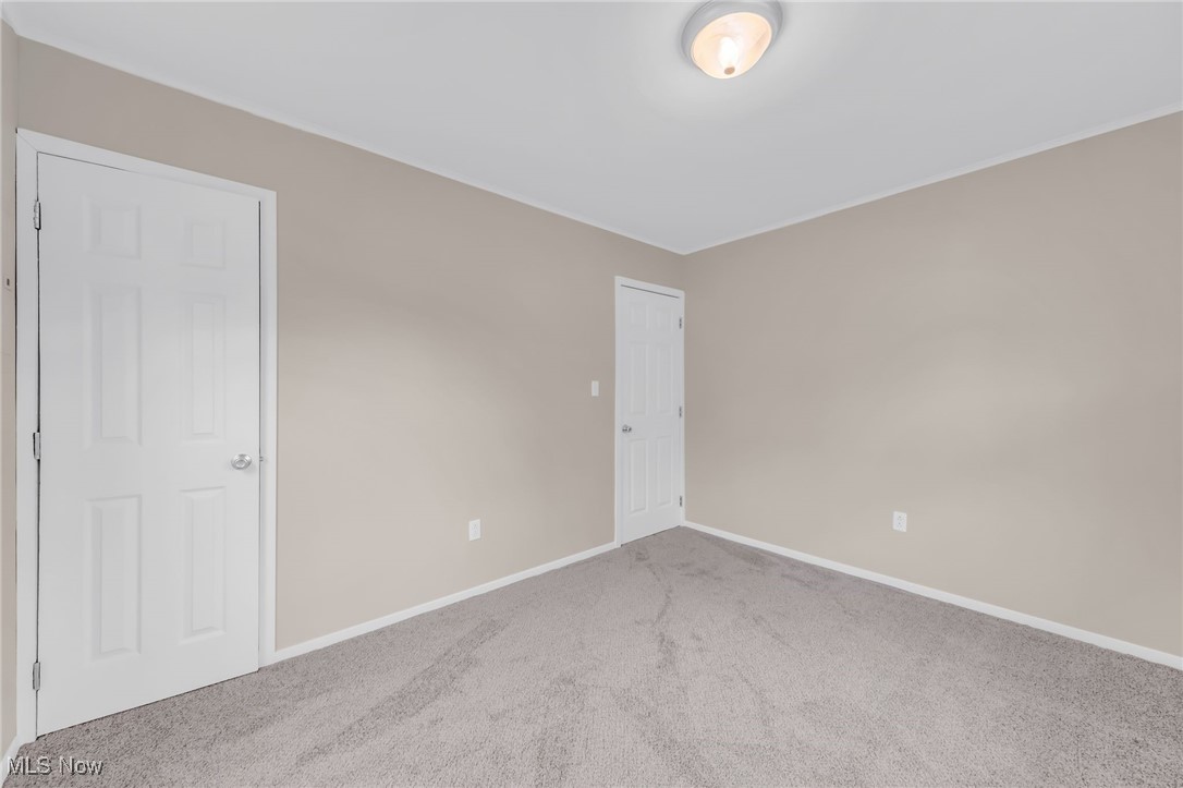 180 Glenn Street, Barberton, Ohio image 17