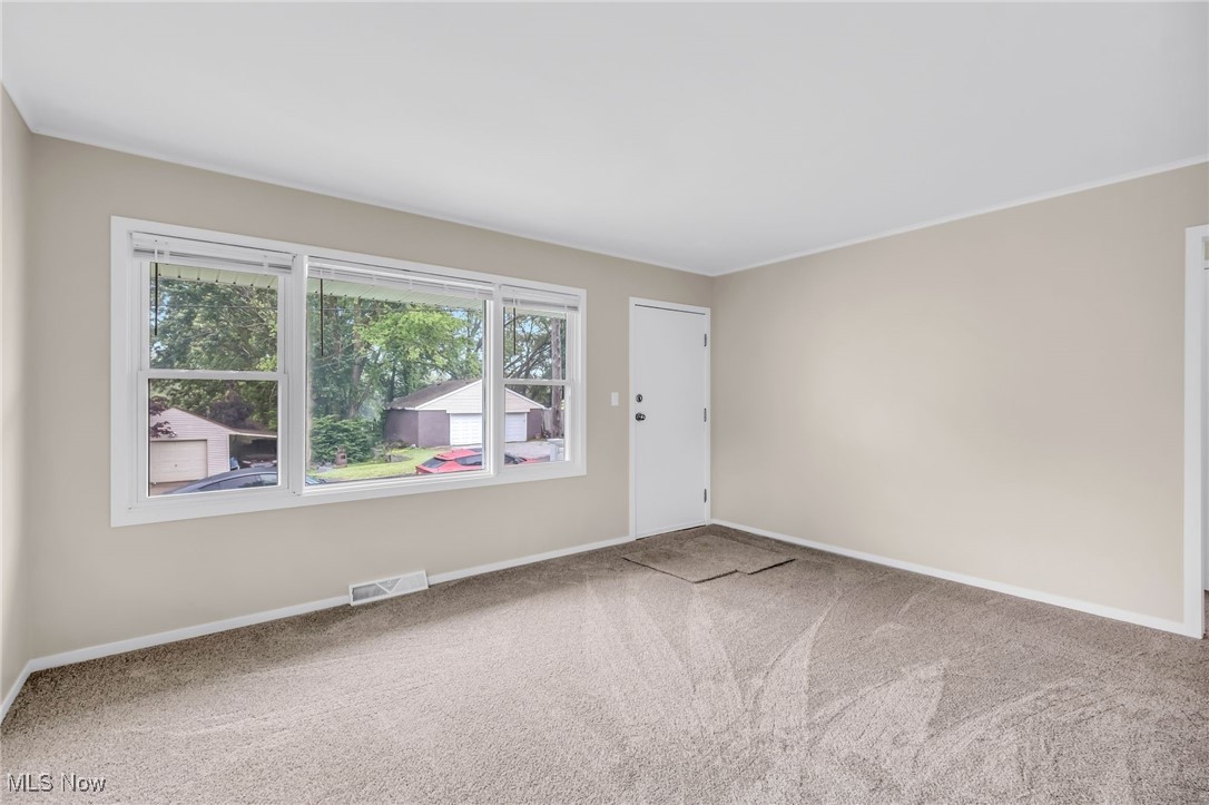 180 Glenn Street, Barberton, Ohio image 7