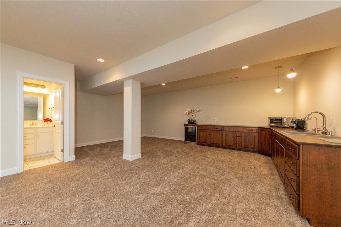 Clubside Manor Condo - Residential