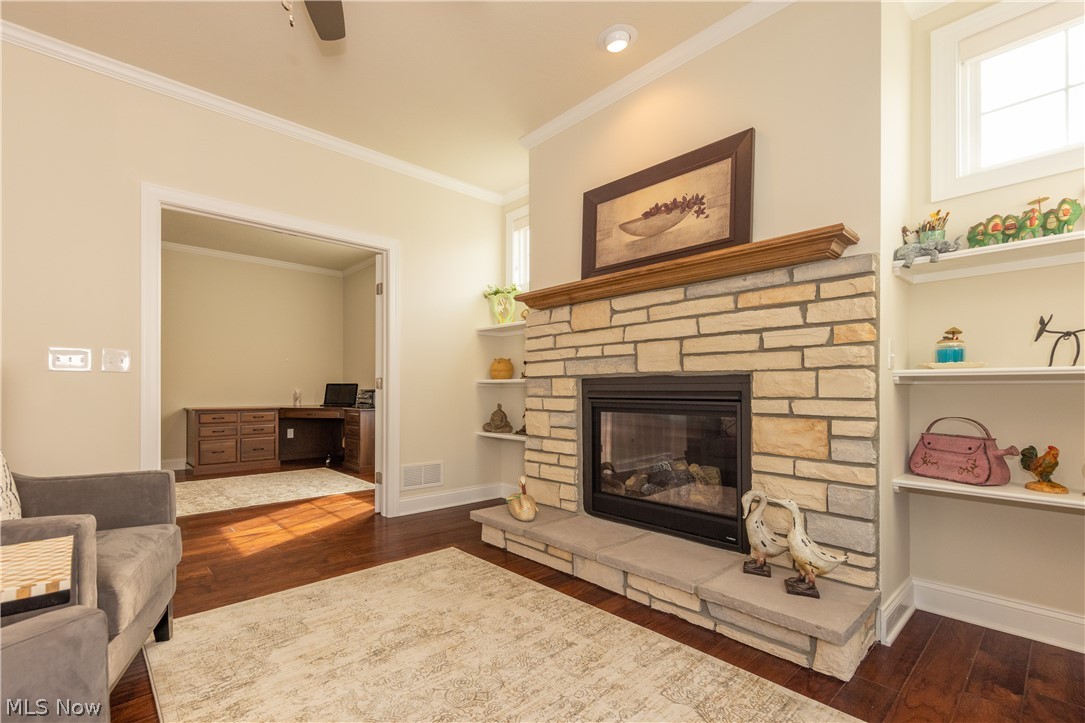 Clubside Manor Condo - Residential