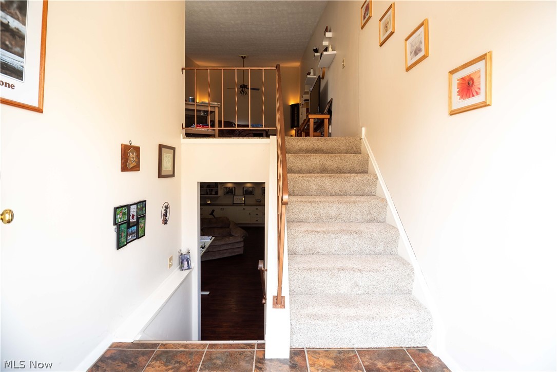 Lockwood Ridge Condo Prcl 2 - Residential