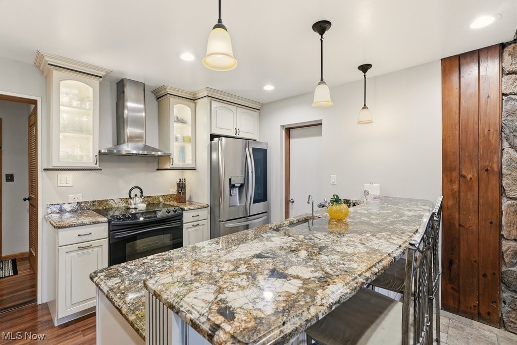 Burton, Ohio 44021, United States, 3 Bedrooms Bedrooms, ,2 BathroomsBathrooms,Residential,Active,240060