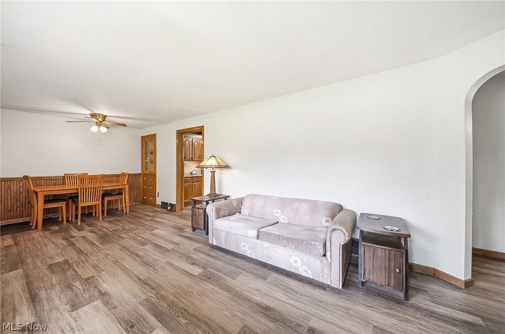 Photo of 10129 E River RD Road, Elyria, OH 44035 (MLS # 5204439)