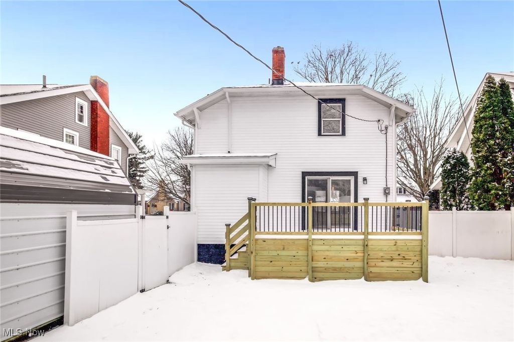 Photo of 1008 Yale Avenue NE, Massillon, OH 44646 (MLS # 5179081)