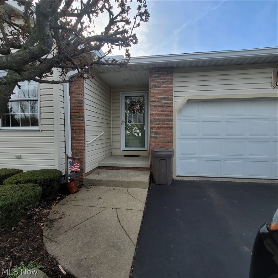 Woodland Trace Condo - Residential