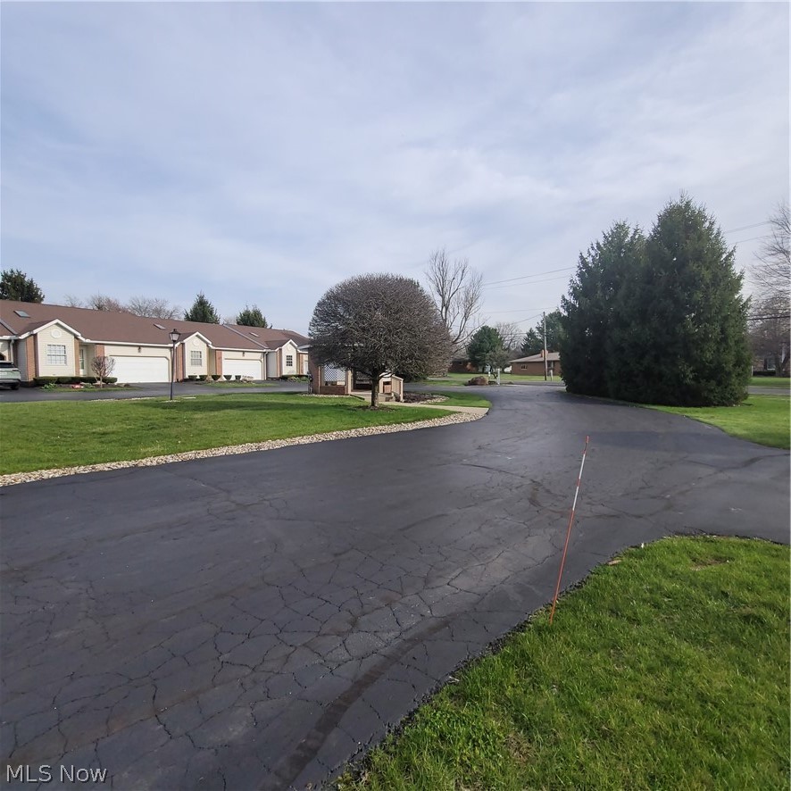 Woodland Trace Condo - Residential