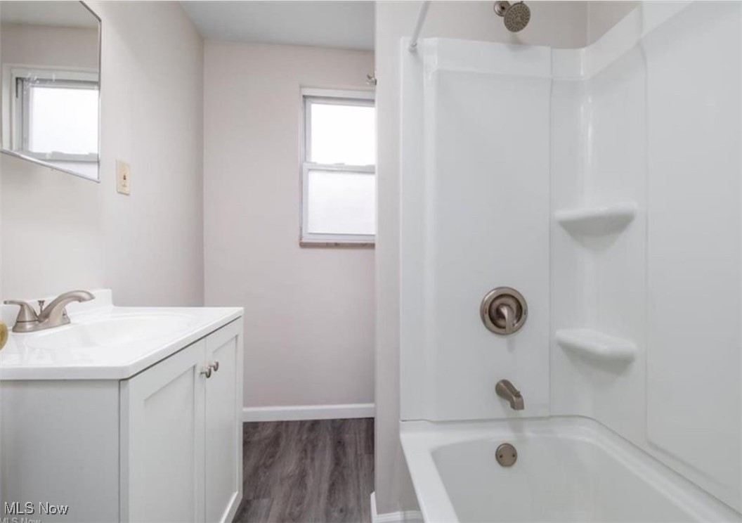 Canton City - Commercial Sale