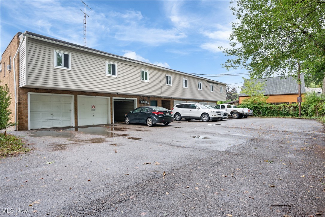 Canton City - Commercial Sale