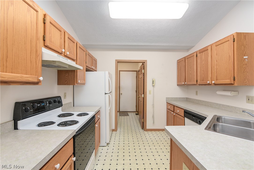 Reserve Square - Residential