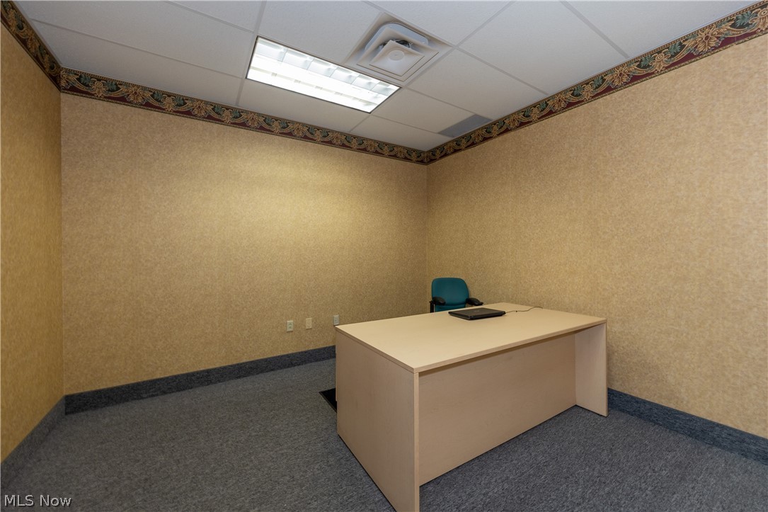 Solon Road Condo - Commercial Sale