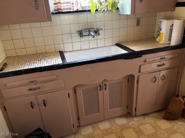 3175 W 165th Street