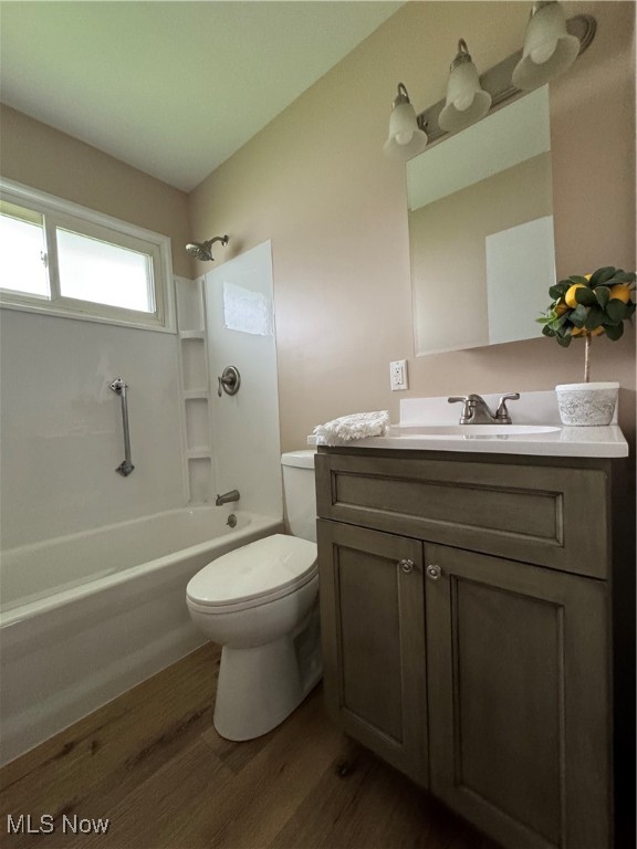 3372 Lynwood Drive, Warren, Ohio image 7