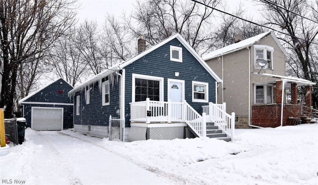 Photo of 7505 Bancroft Avenue, Garfield Heights, OH 44105 (MLS # 5185675)