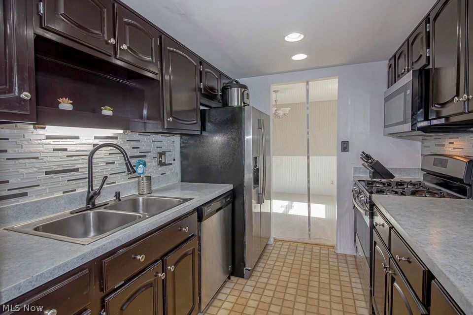 Annehurst Village - Residential