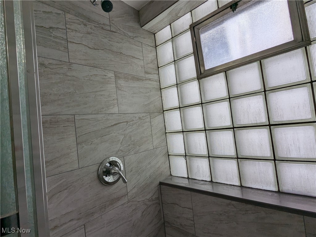 Shaker Heights, Ohio 44122, United States, 3 Bedrooms Bedrooms, ,2 BathroomsBathrooms,Residential,Active,17802