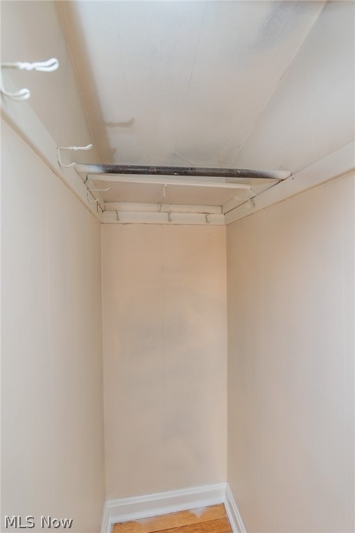 Manor Realty Cos Riverside-Mn - Residential