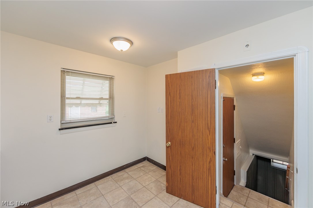 Manor Realty Cos Riverside-Mn - Residential