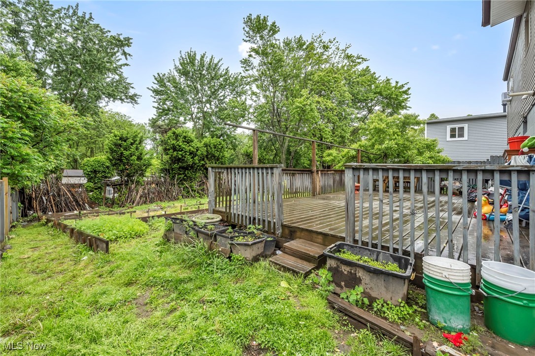 1654 Vicgross Avenue, Akron, Ohio image 31