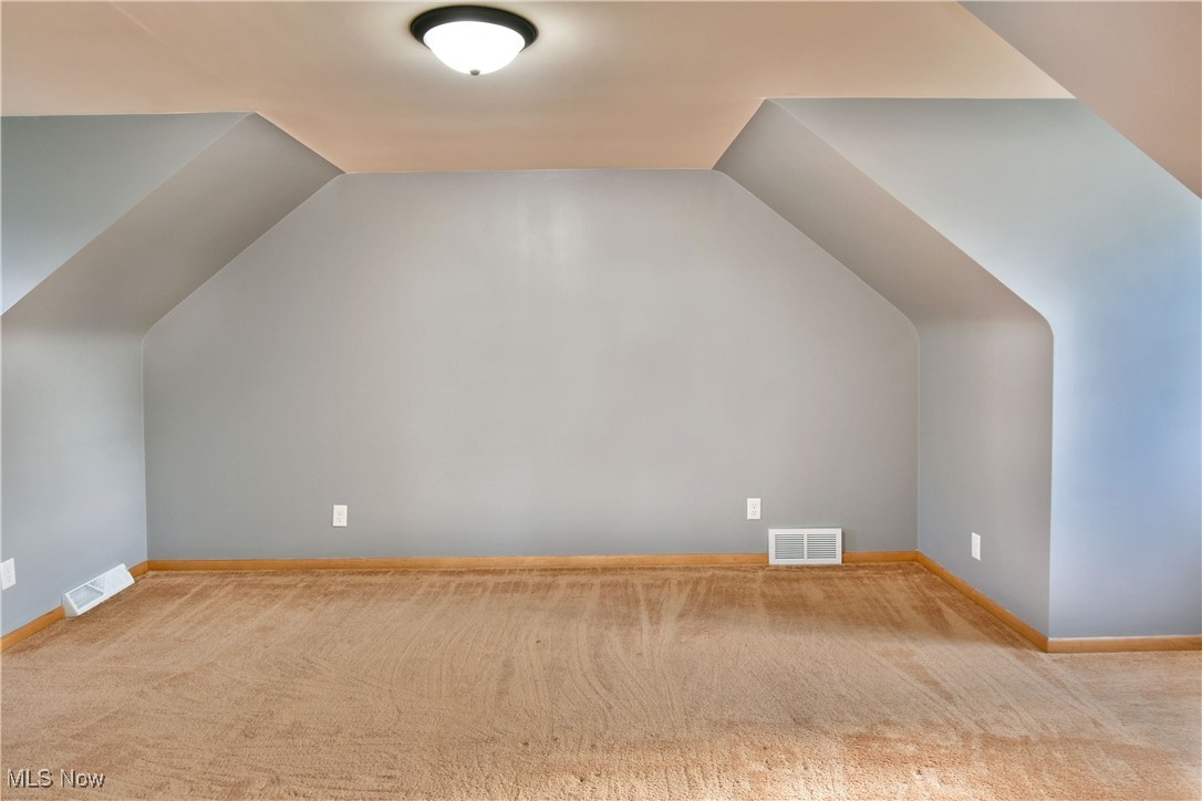 5245 Calla Avenue, Warren, Ohio image 32