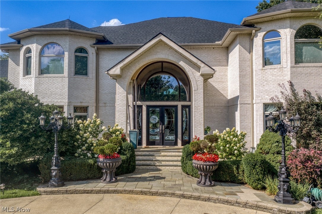 25 Brandon Court