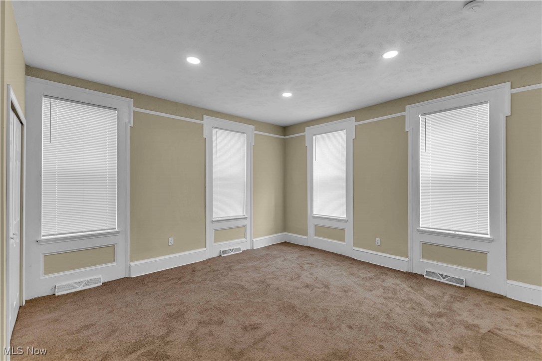 Hillcrest - Residential Income