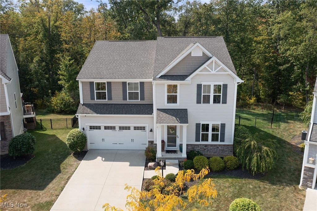 Photo of 3235 Fallen Brook Lane, Brunswick, OH 44212 (MLS # 5177695)