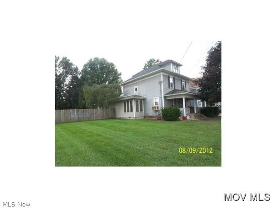 Property consists of 2808 & 2810 Camden Avenue. House at 2810 rented $800 plus utilities on current month to month lease. 2 bedrooms, 2 1/2 baths, hot water heat & window AC. 2 story 4 stall garage not included in rent. Alley access. Upstairs could be converted into apartment for additional rental as well as rental spaces for vehicles. 2812 is vacant lot. 100' road frontage on Camden Avenue. Please give 24 hour notice.  Fire: CIT  Police: CTY  WaterAvail: Y  GasAvail: Y  PossFreeGas: N