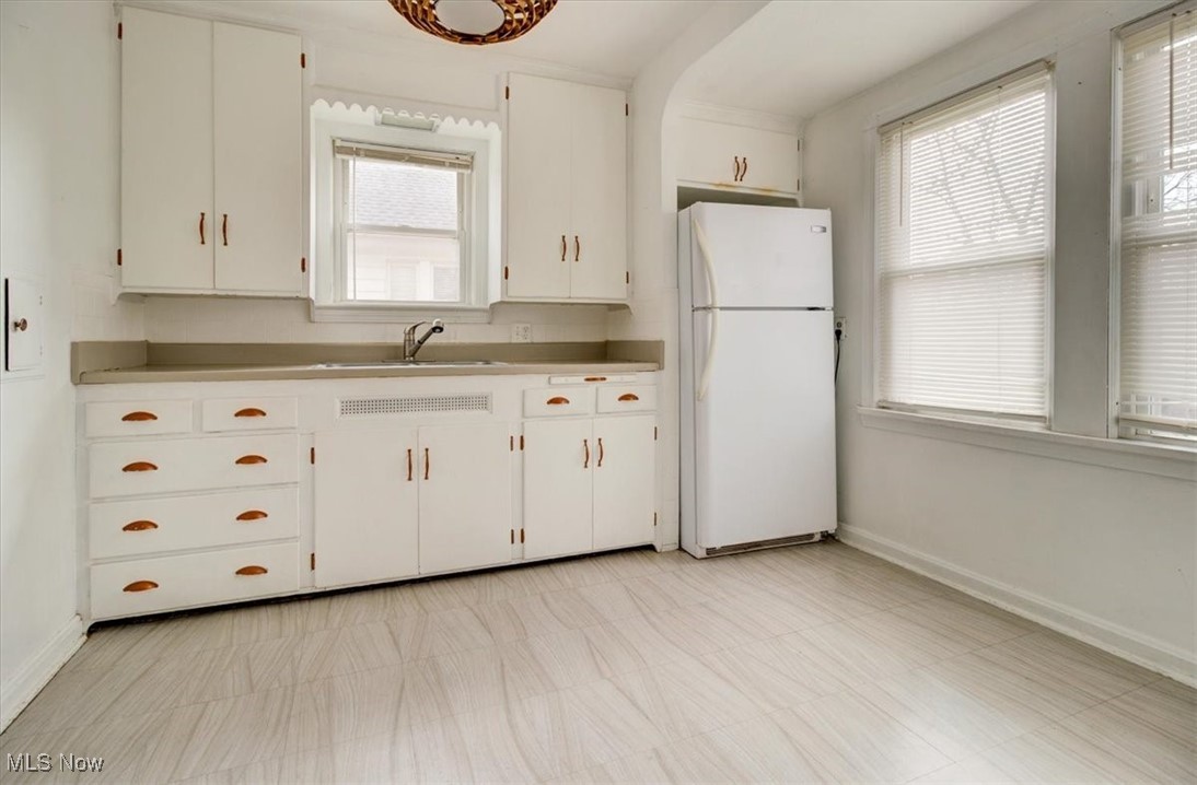 7719 Ackley Road, Parma, Ohio image 15