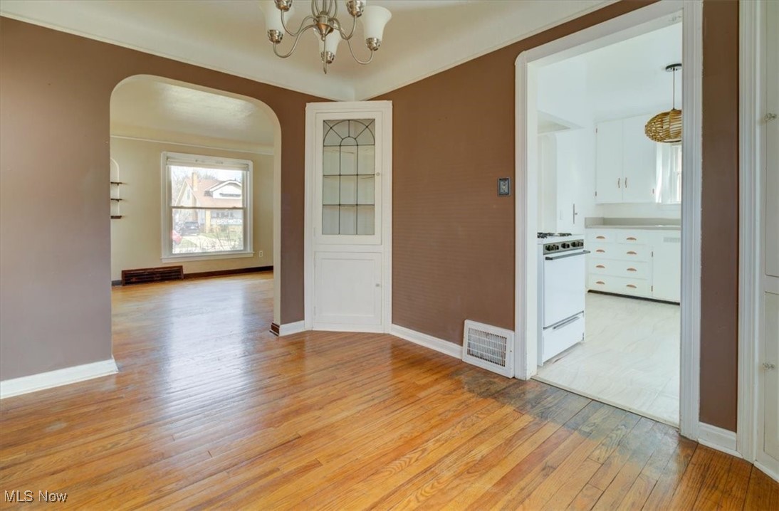 7719 Ackley Road, Parma, Ohio image 12