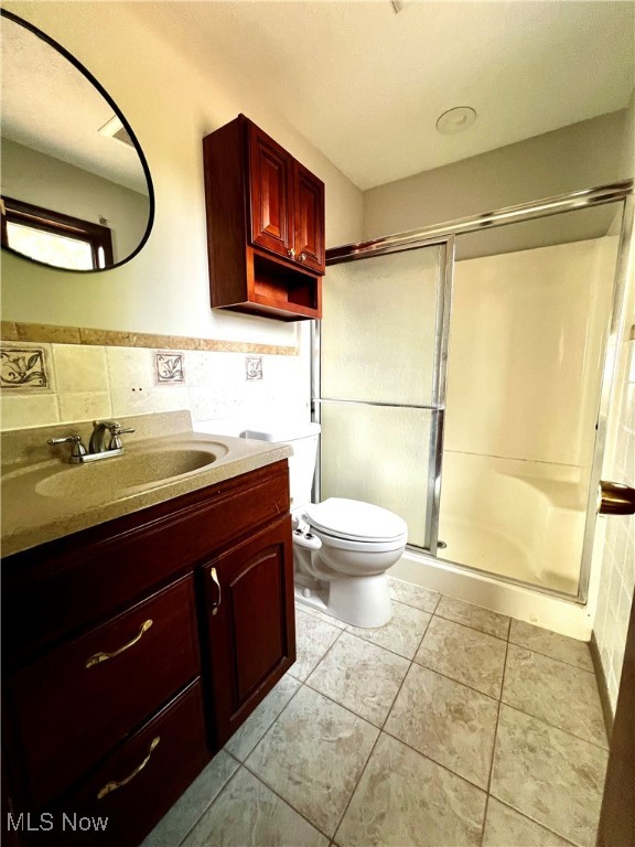 Strongsville, Ohio 44136, United States, 4 Bedrooms Bedrooms, ,3 BathroomsBathrooms,Residential,Contingent,185873