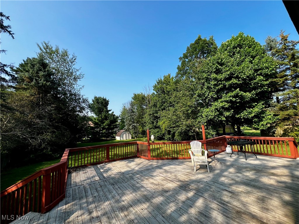 Strongsville, Ohio 44136, United States, 4 Bedrooms Bedrooms, ,3 BathroomsBathrooms,Residential,Contingent,185873