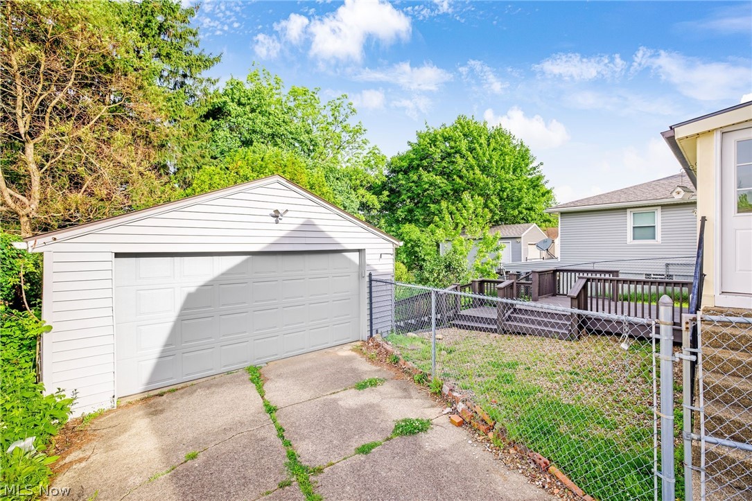 184 Edgehill Drive
