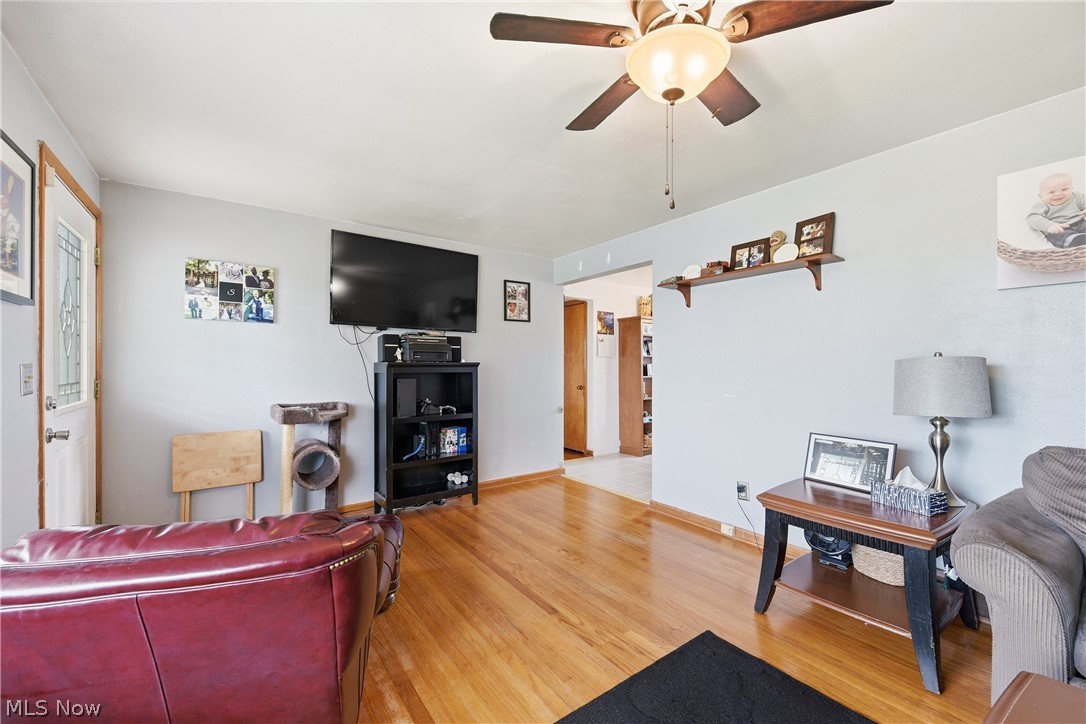 Sunny Acres 03 - Residential