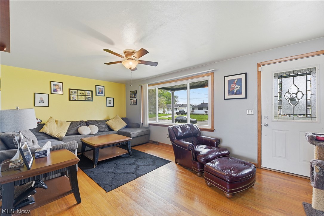 Sunny Acres 03 - Residential