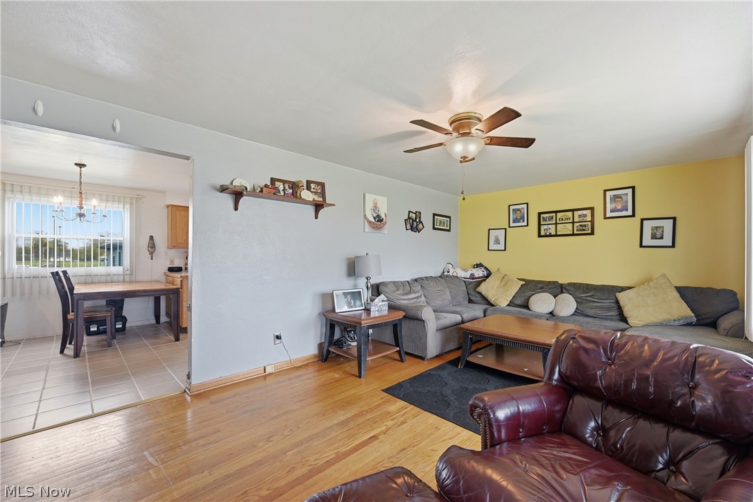 Sunny Acres 03 - Residential