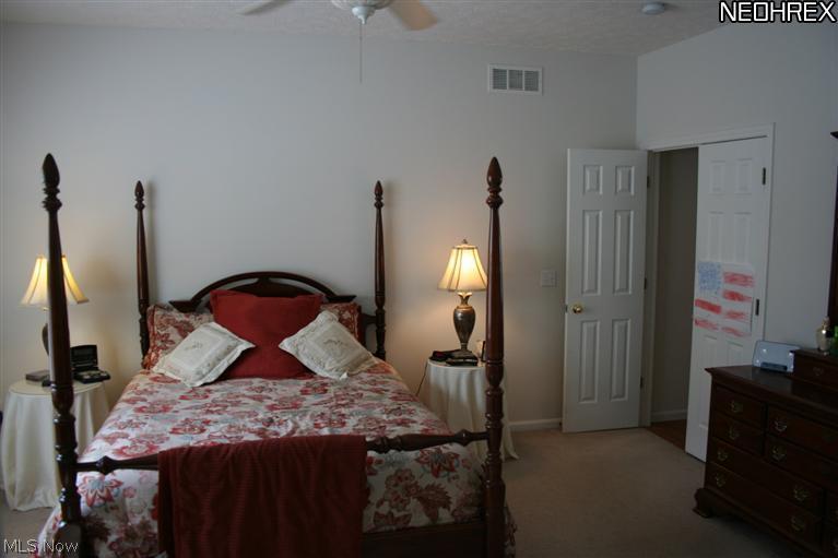 Red Tail - Residential