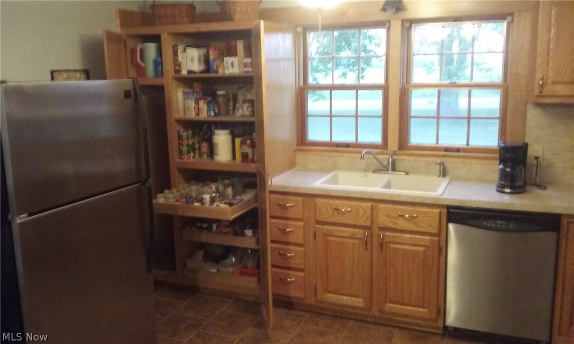 JACKSON HEIGHTS - Residential