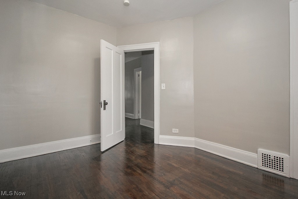 1462 Parkhill Road, Cleveland Heights, Ohio image 8