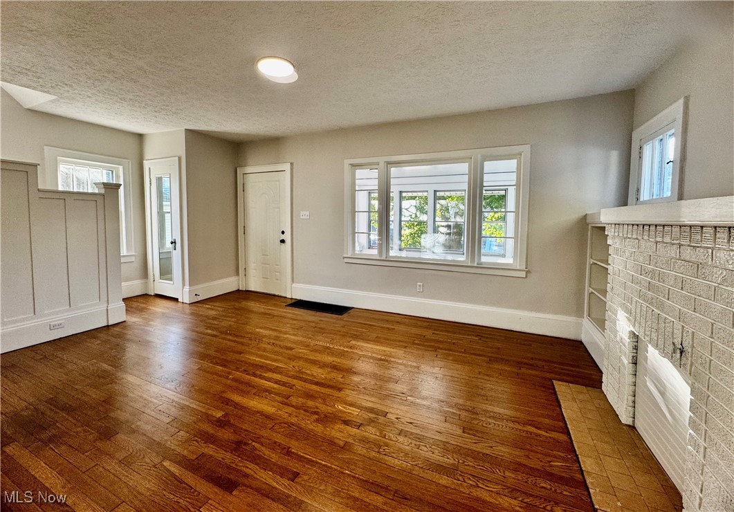 Belle Terrace - Residential