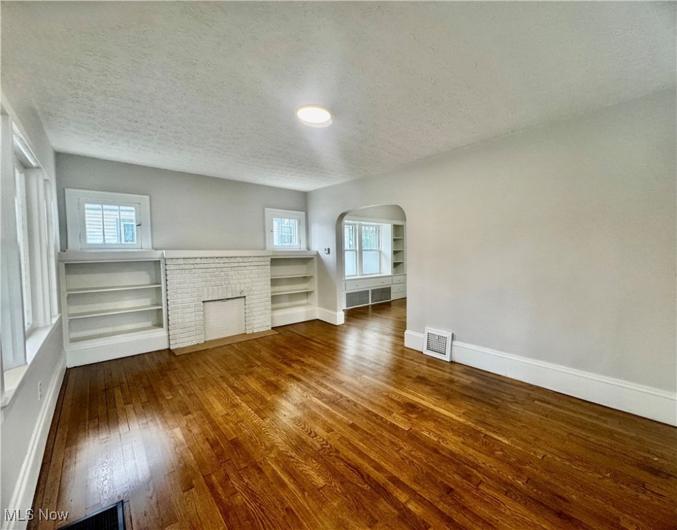 Belle Terrace - Residential