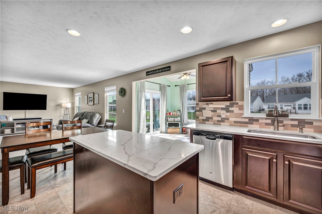 6768 Majestic Drive, North Ridgeville, Ohio image 12