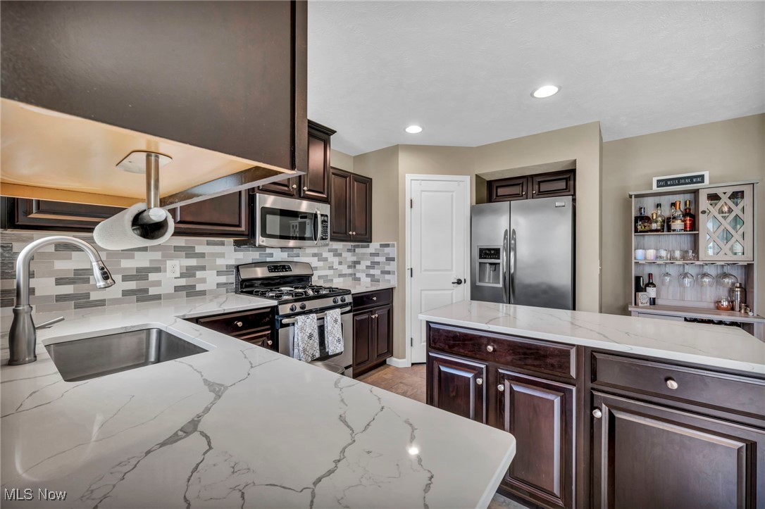 6768 Majestic Drive, North Ridgeville, Ohio image 16