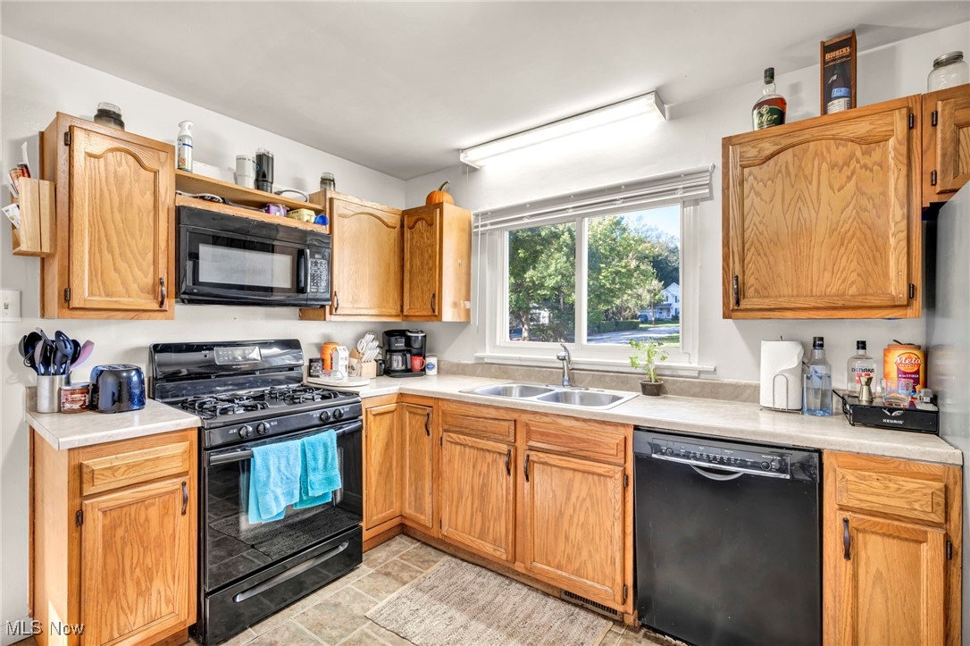 Springfield Lake - Residential