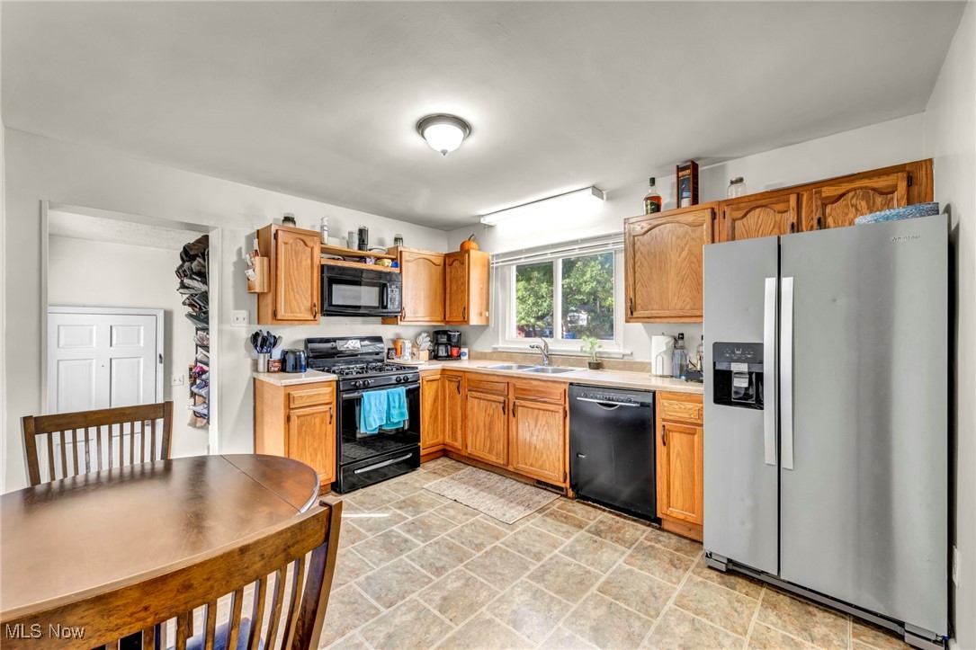 Springfield Lake - Residential