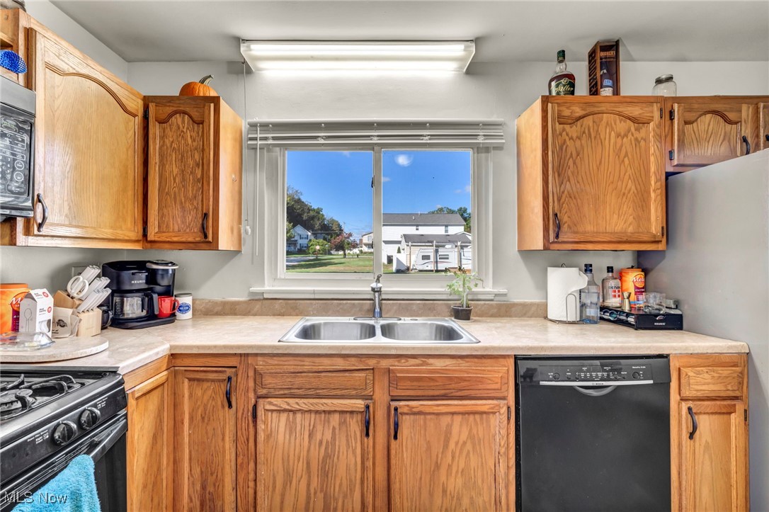 Springfield Lake - Residential