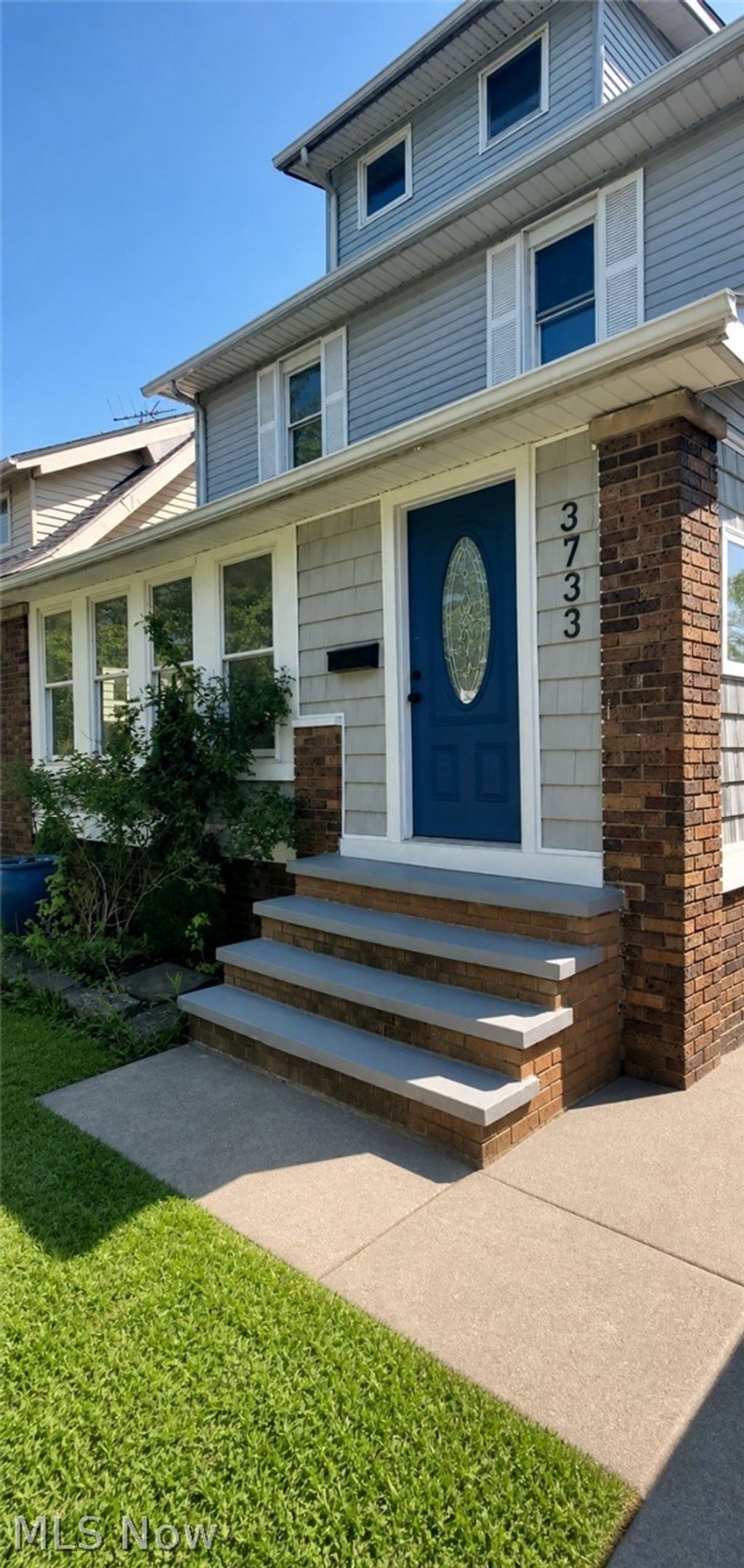 Photo of 3733 W 133rd Street, Cleveland, OH 44111 (MLS # 5211510)